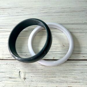 Vintage Grey & White Plastic Bangle Cuff Bracelets